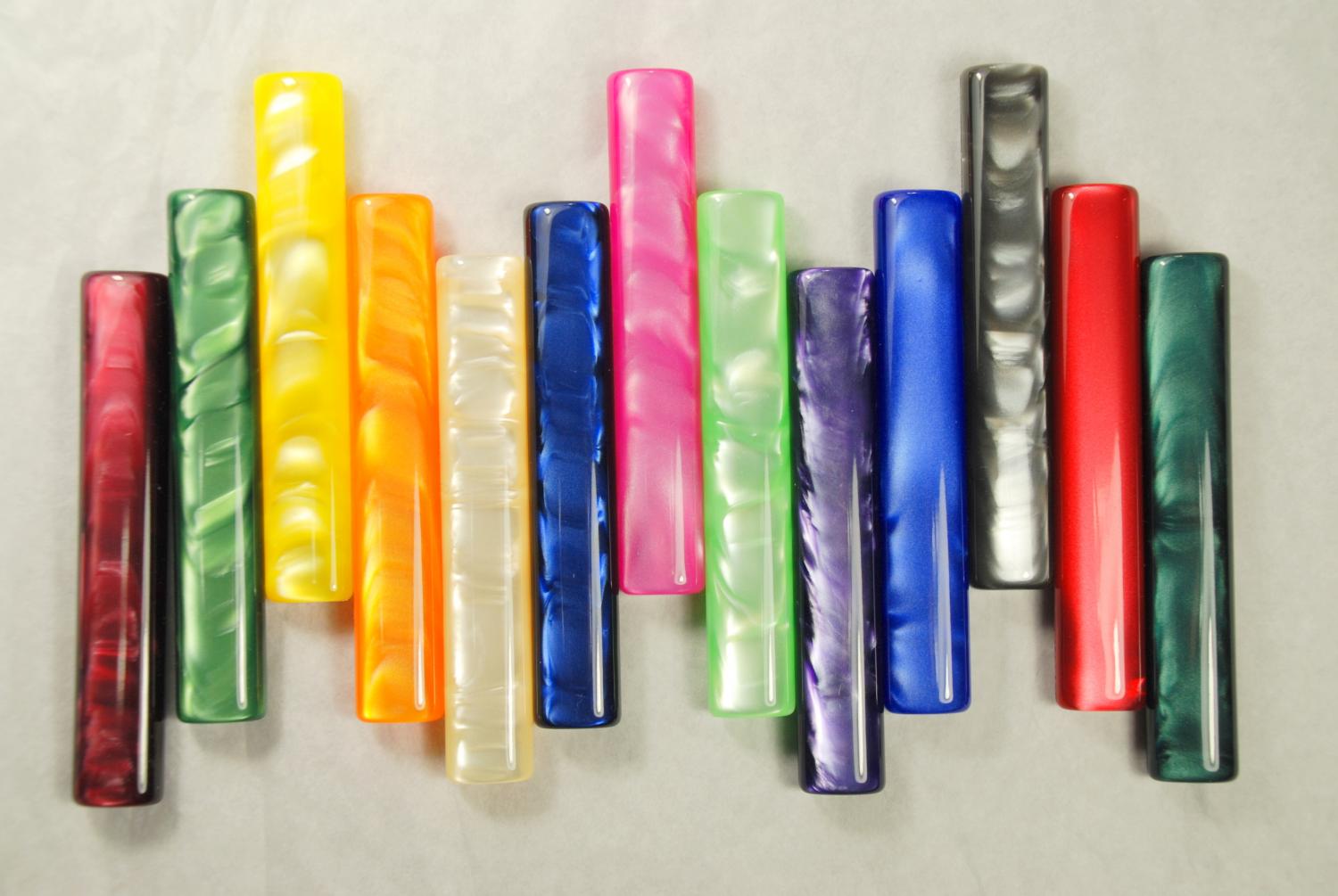 Ramasse Miettes manche plexi couleur
